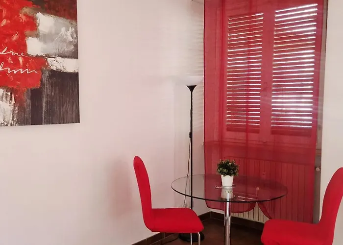 Rosso Magenta - Luminoso Loft In Centro E A Due Passi Dalla Stazione トリノ