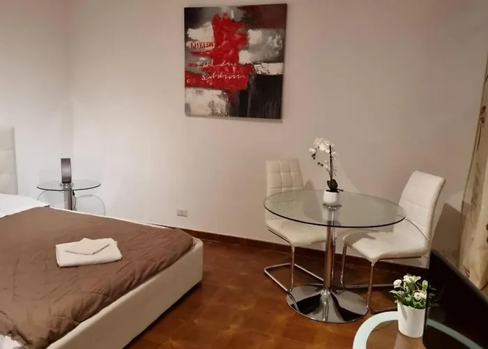 Lägenhet Rosso Magenta - Luminoso Loft In Centro E A Due Passi Dalla Stazione Turin