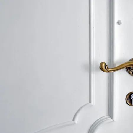 Διαμέρισμα Rosso Magenta - Luminoso Loft In Centro E A Due Passi Dalla Stazione *